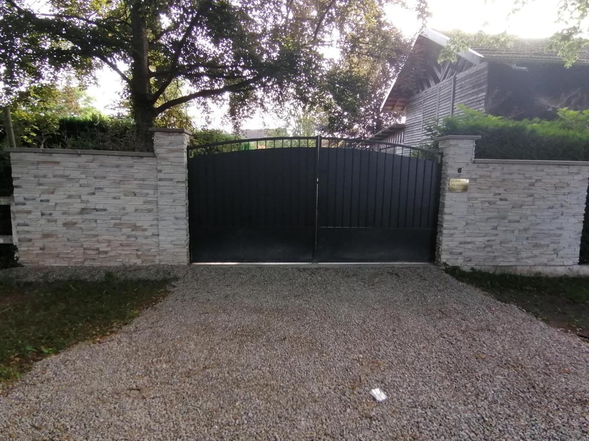 Le Domaine De Shania Provencheres-sur-Fave Exterior photo